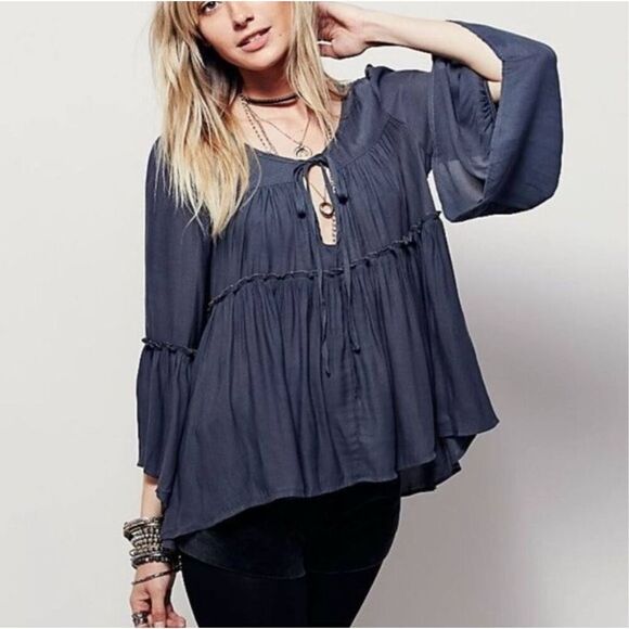 Free People A Few of My Favorite Things Bell Sleeve Blouse Women’s Size Small - Picture 1 of 8